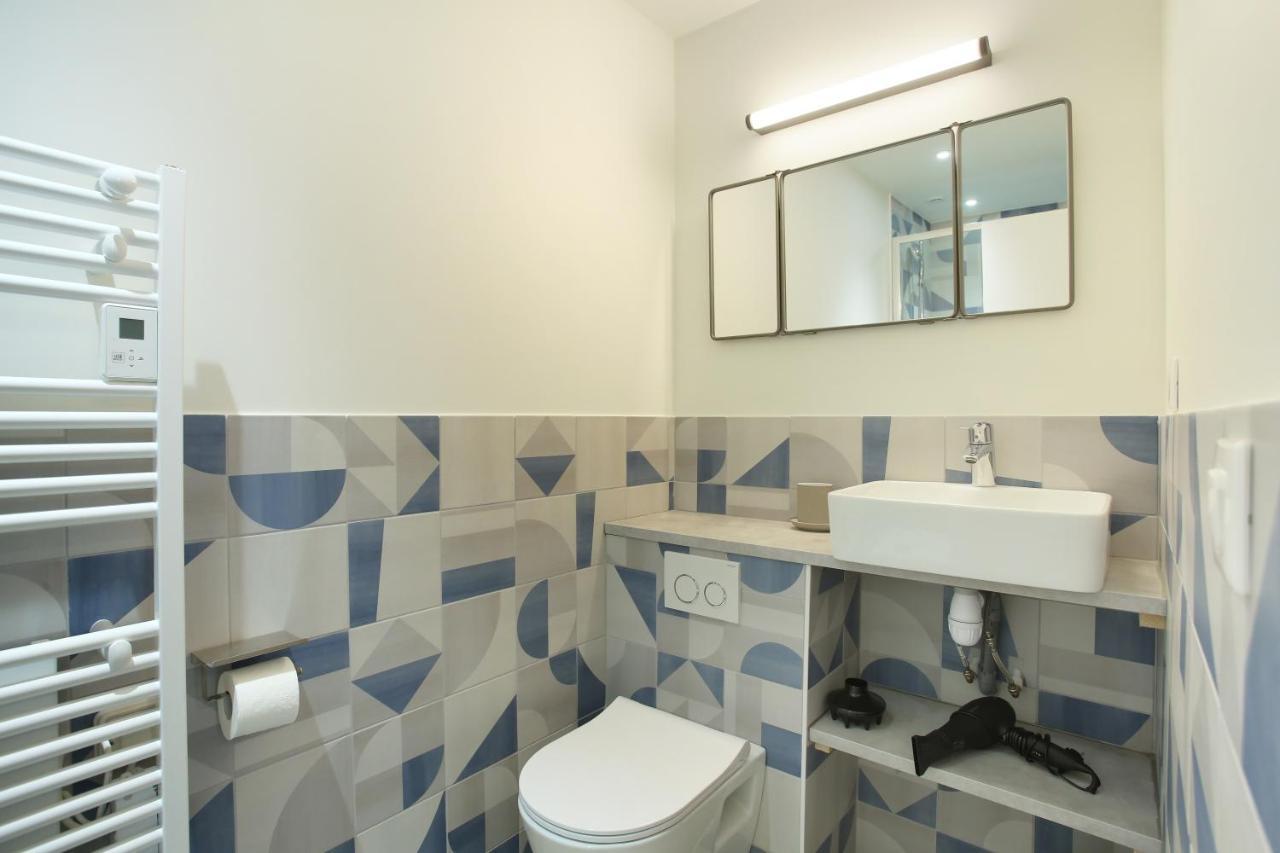Rent A Room - Aparts Cadet Paris Luaran gambar